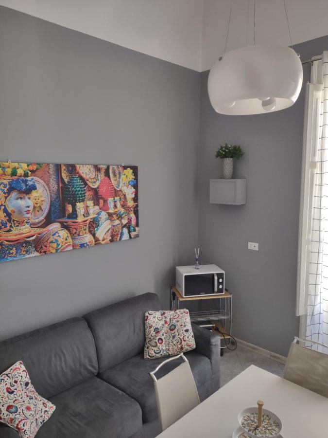 Central Apartment A Due Passi Dal Porto Palermo Exterior foto